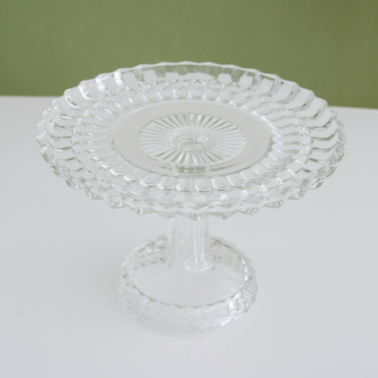 Cake Stand: Crystal