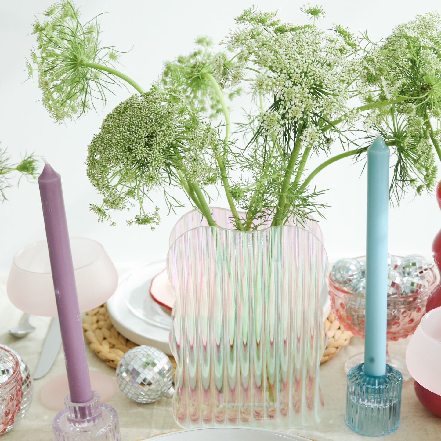 Wavy Vase: Iridescent