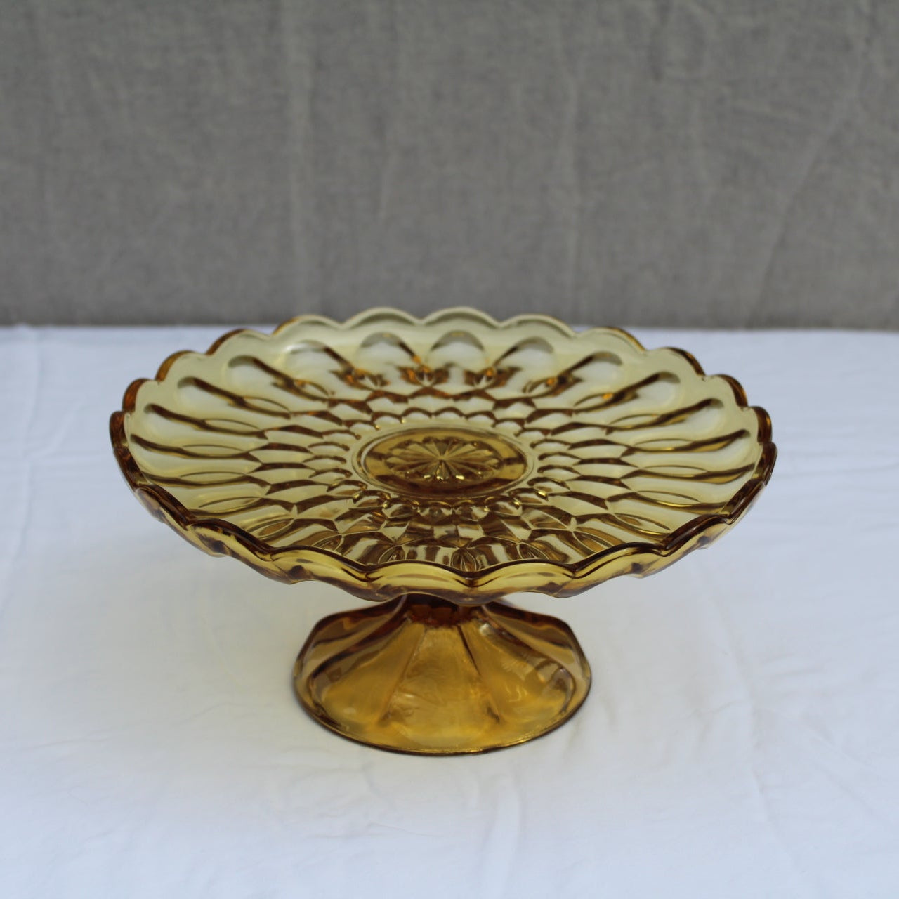 Cake Stand: Amber